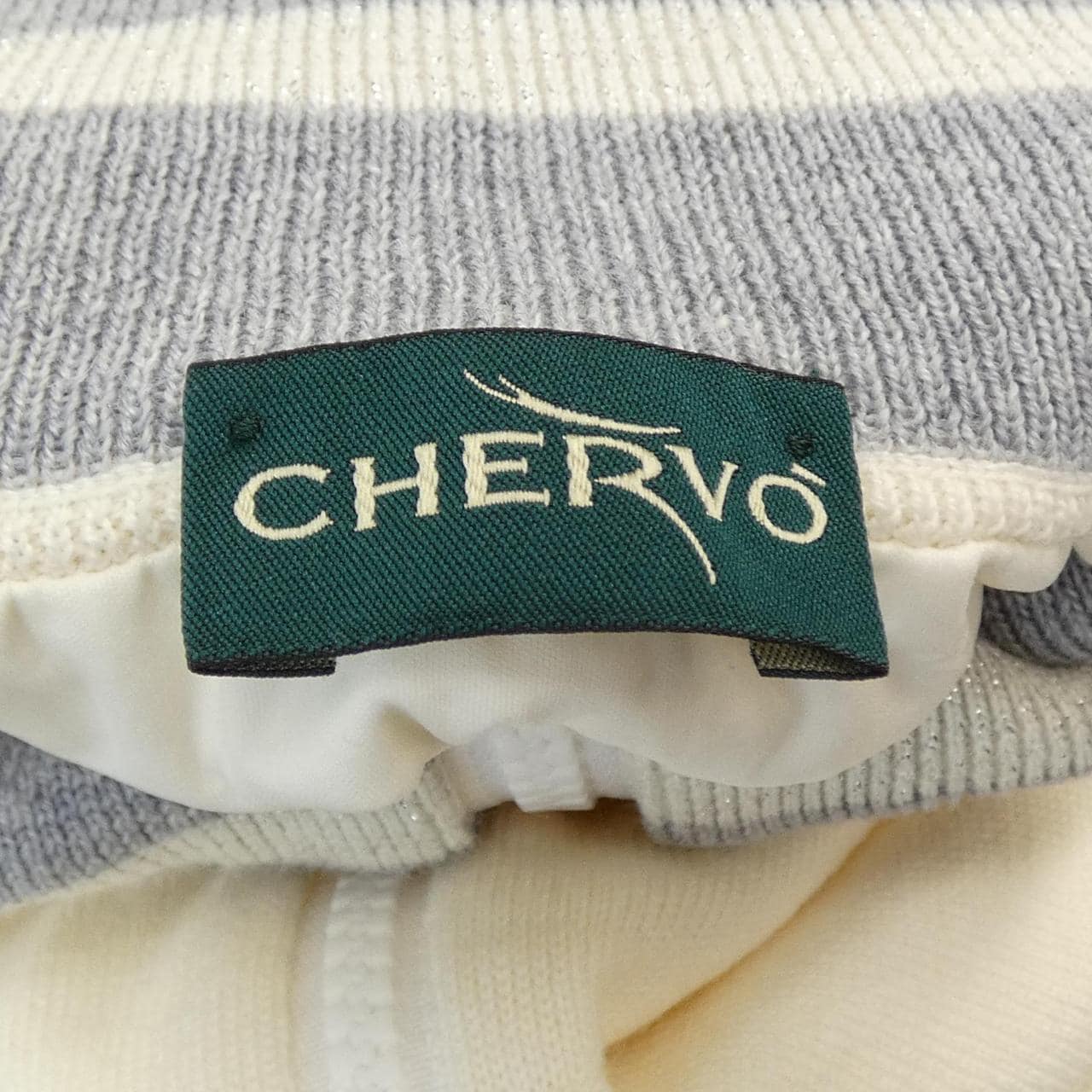 シェルボ CHERVO ブルゾン