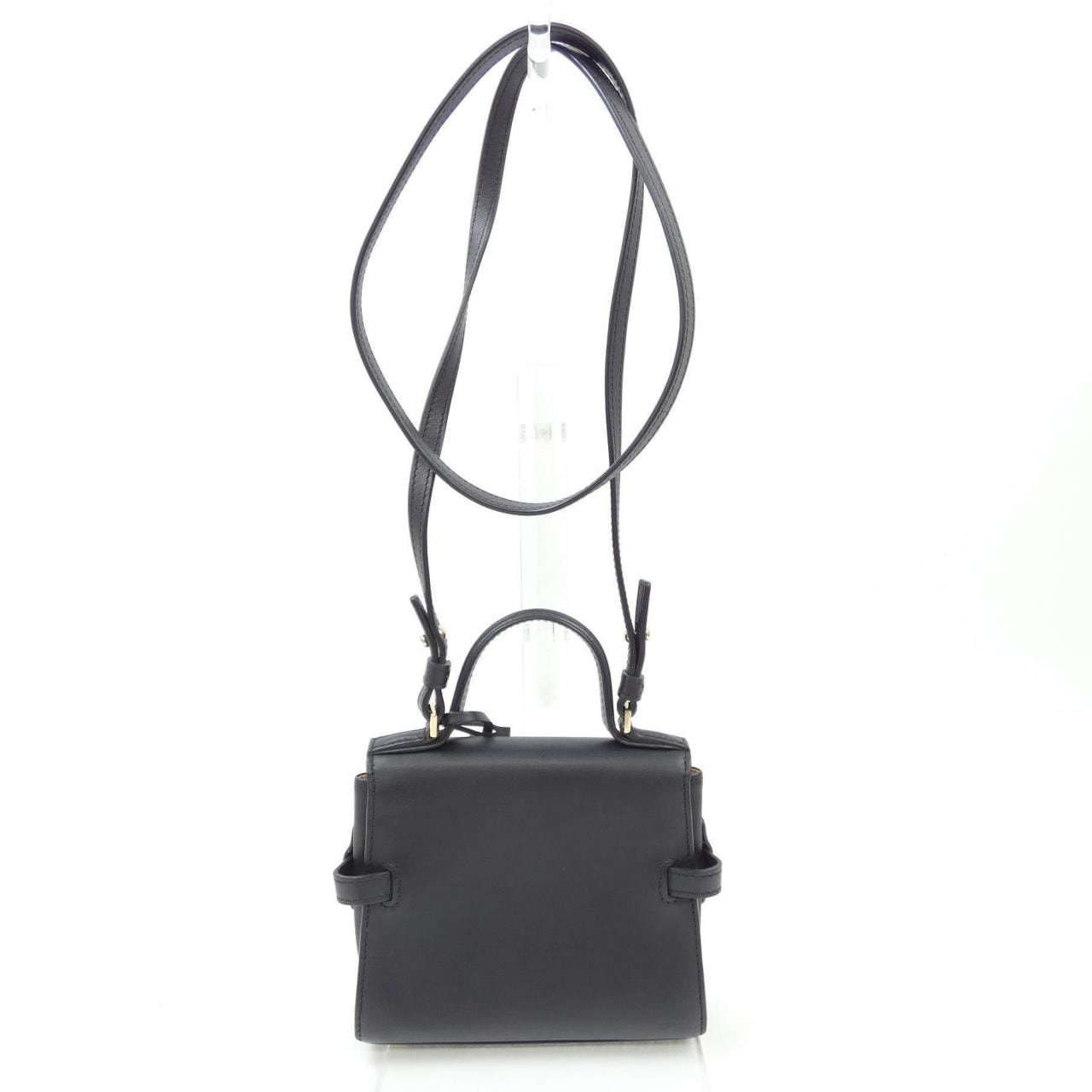 德爾沃DELVAUX