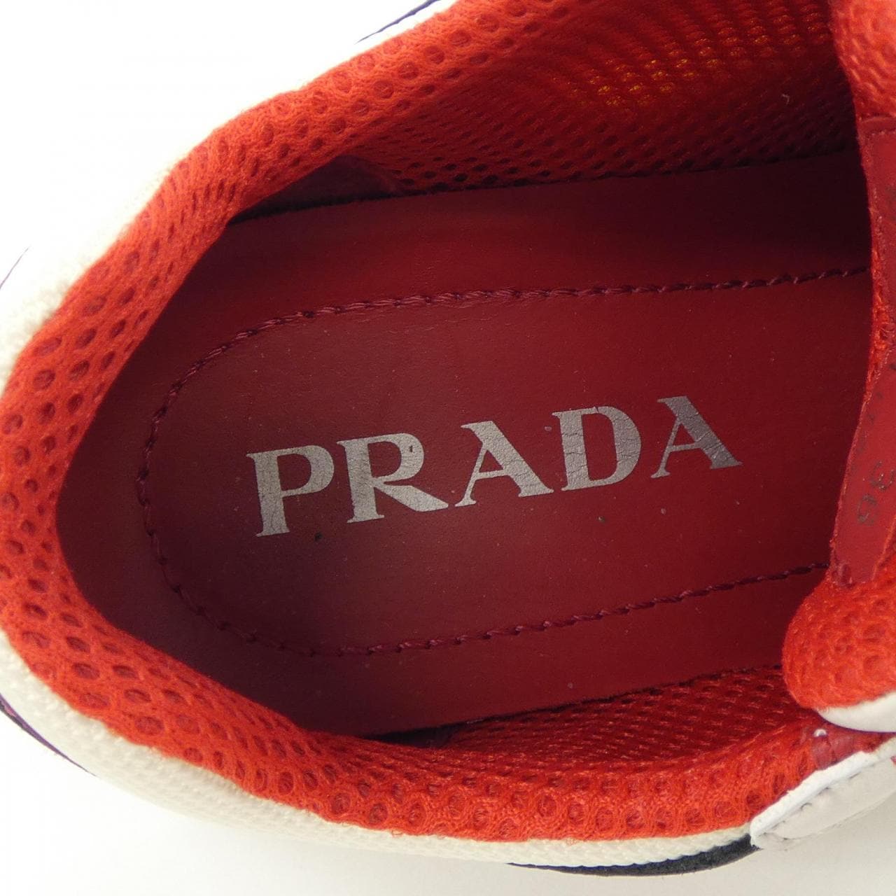 プラダ PRADA スニーカー