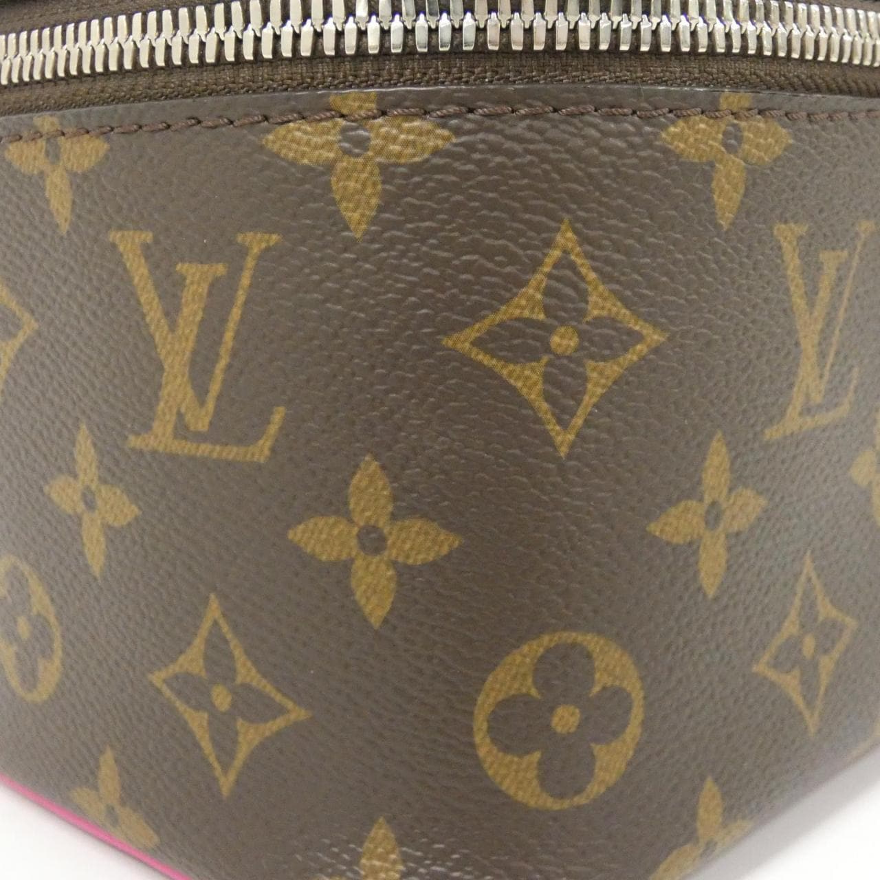 ルイヴィトン モノグラム マカサー(LVカラーマニア) ニース ミニ M46767 バッグ