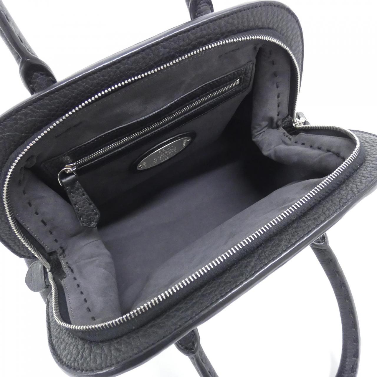 フェンディ SELLERIA アデーレ 8BN255 NDU バッグ