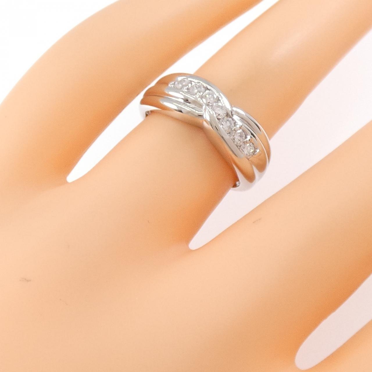 PT900 ダイヤモンド リング 0.30CT