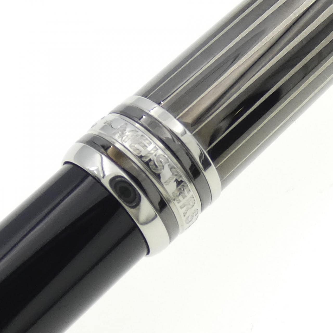 MONTBLANC Meisterstuck Due Black & White Classic 101583 Fountain Pen