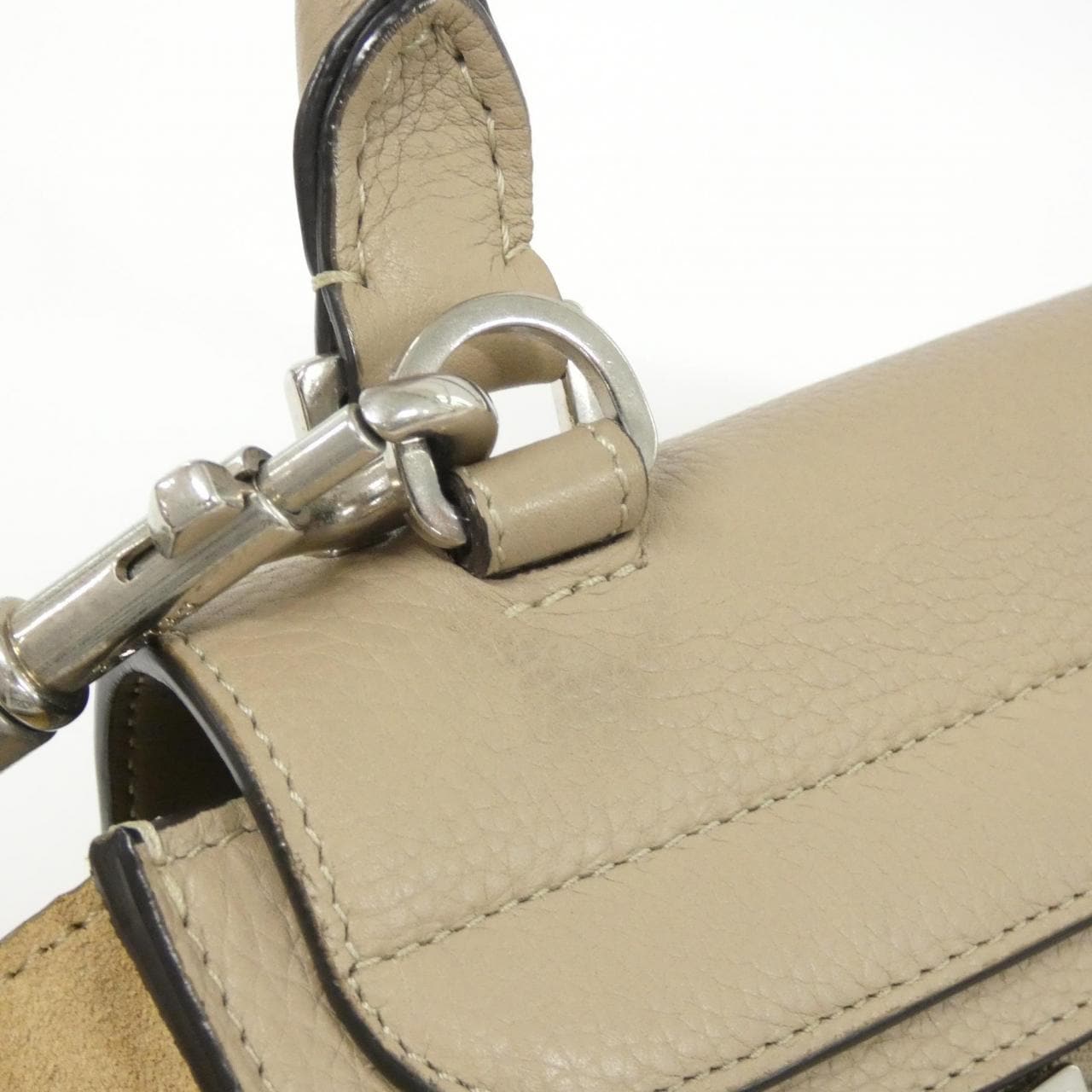 セリーヌ スモール トラペーズ 174683MDB バッグ