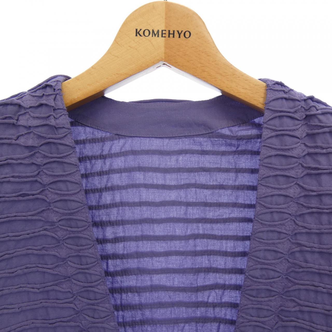 YACCOMARICARD コート