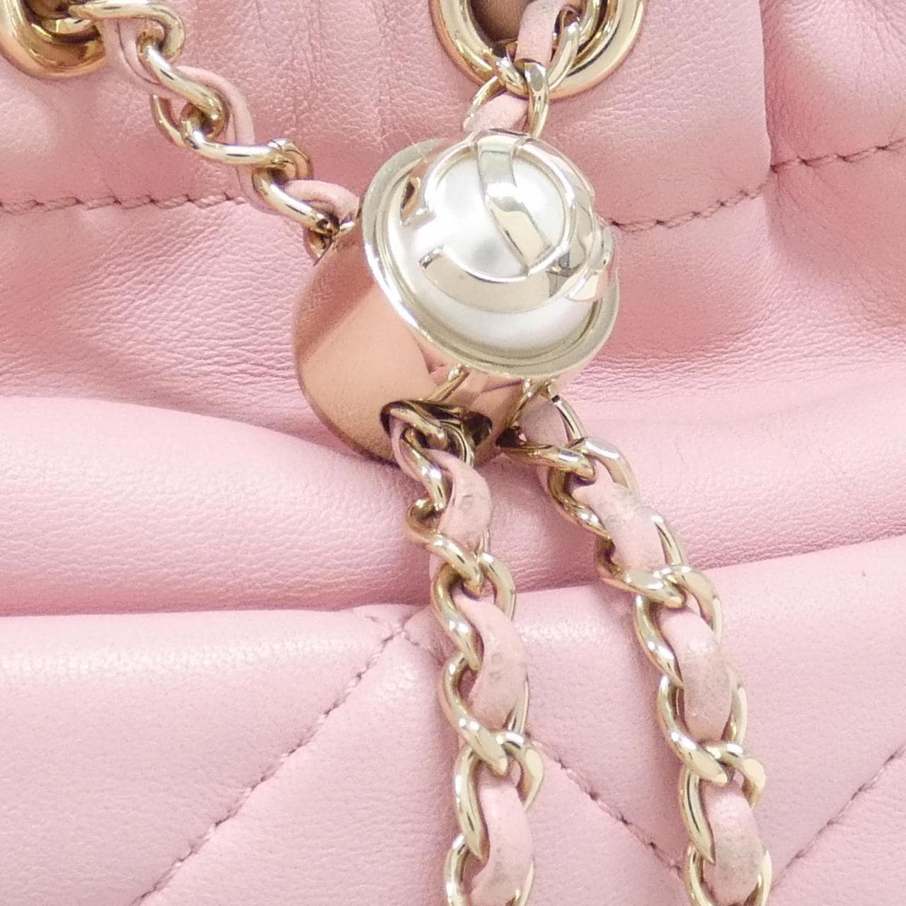 CHANEL AS2450 单肩包