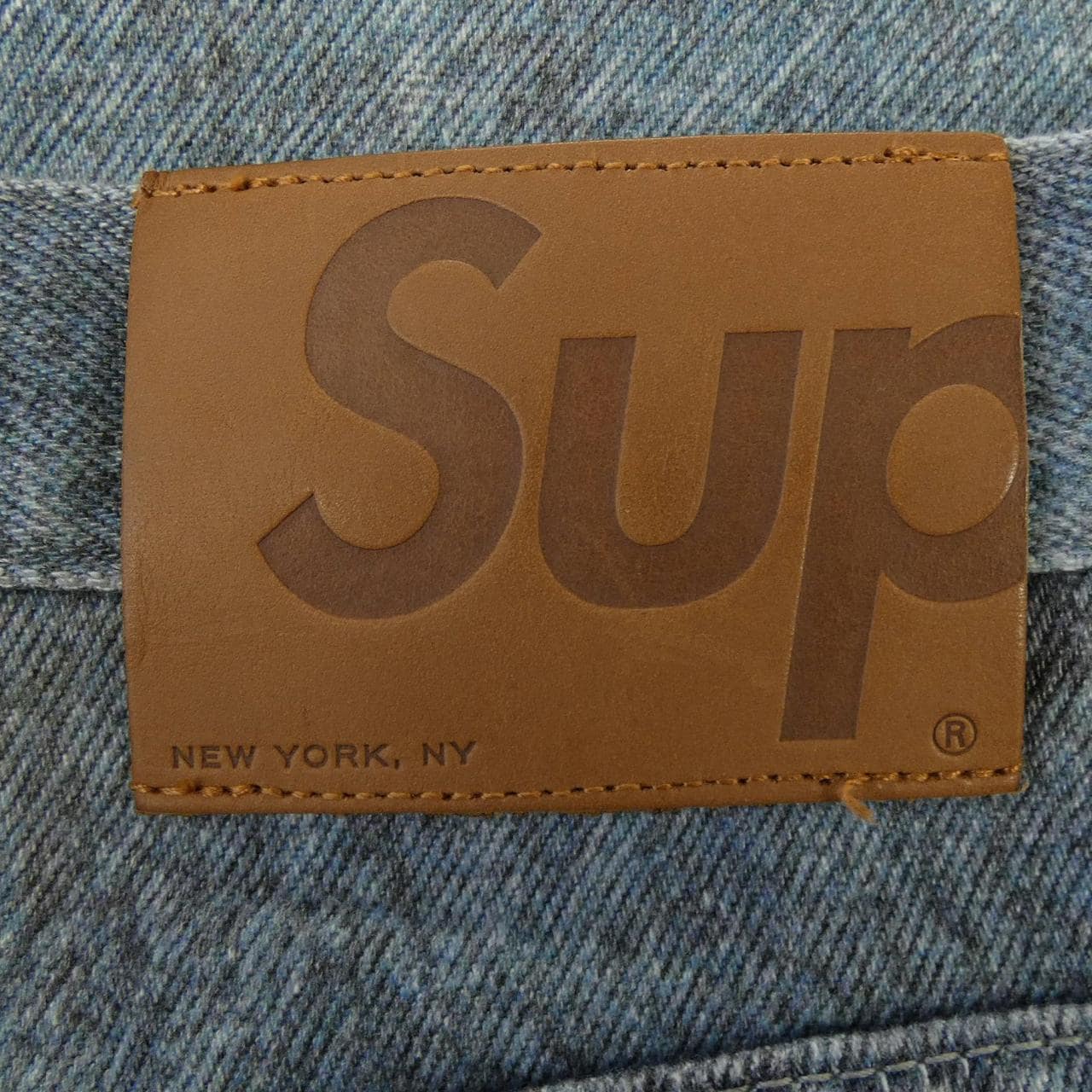 シュプリーム SUPREME HJR Trompe L'oeil Loose F ジーンズ