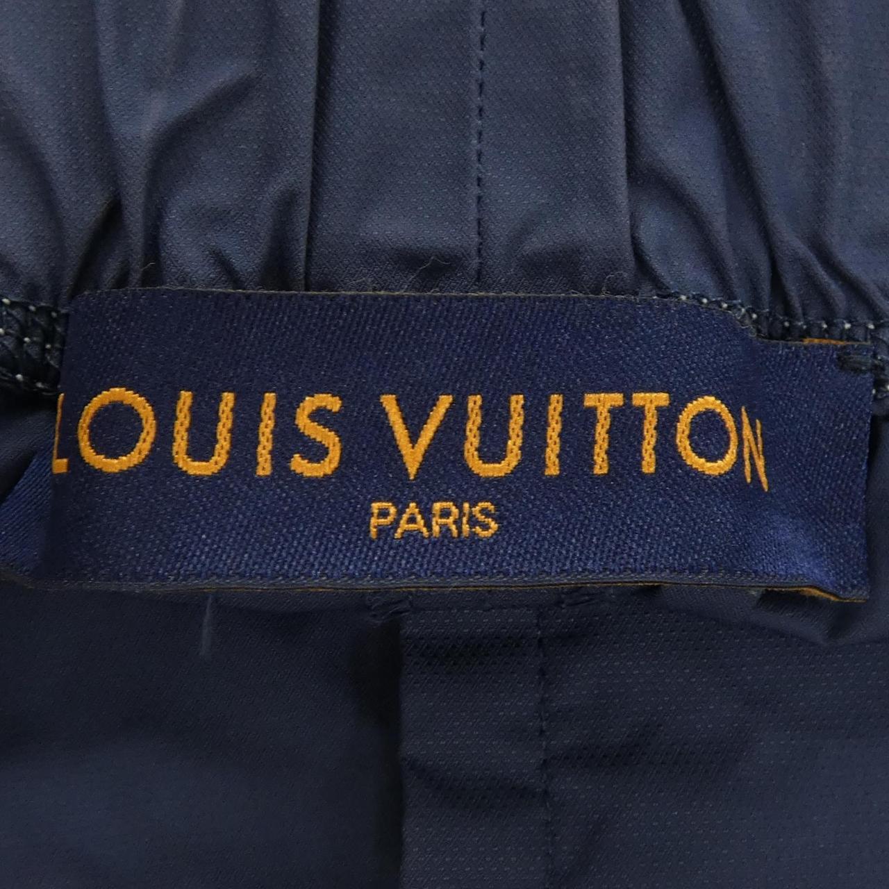 ルイヴィトン LOUIS VUITTON HJP10WXYC ショートパンツ