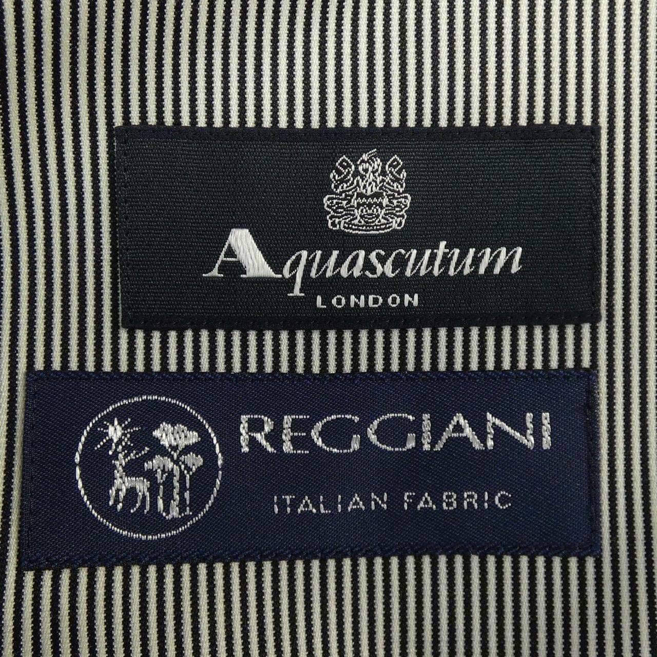 アクアスキュータム Aquascutum スーツ