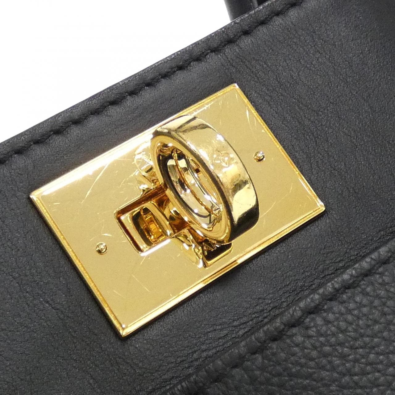 LOUIS VUITTON Monogram Tuftage On My Side MM M53826 Bag