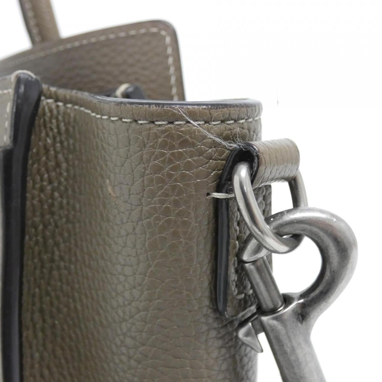 セリーヌ ラゲージ ナノ ショッパー 189243DRU バッグ