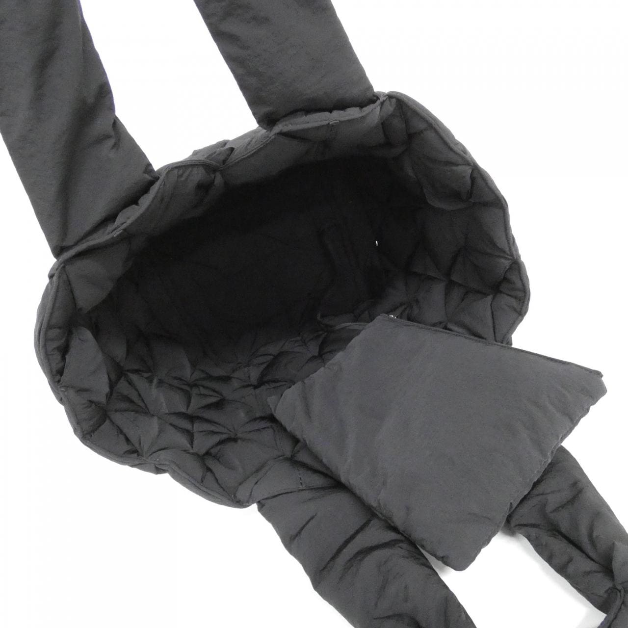 ボッテガヴェネタ 670207 VBO80 バッグ