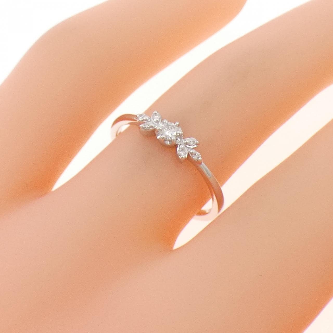 4゜C ダイヤモンド リング