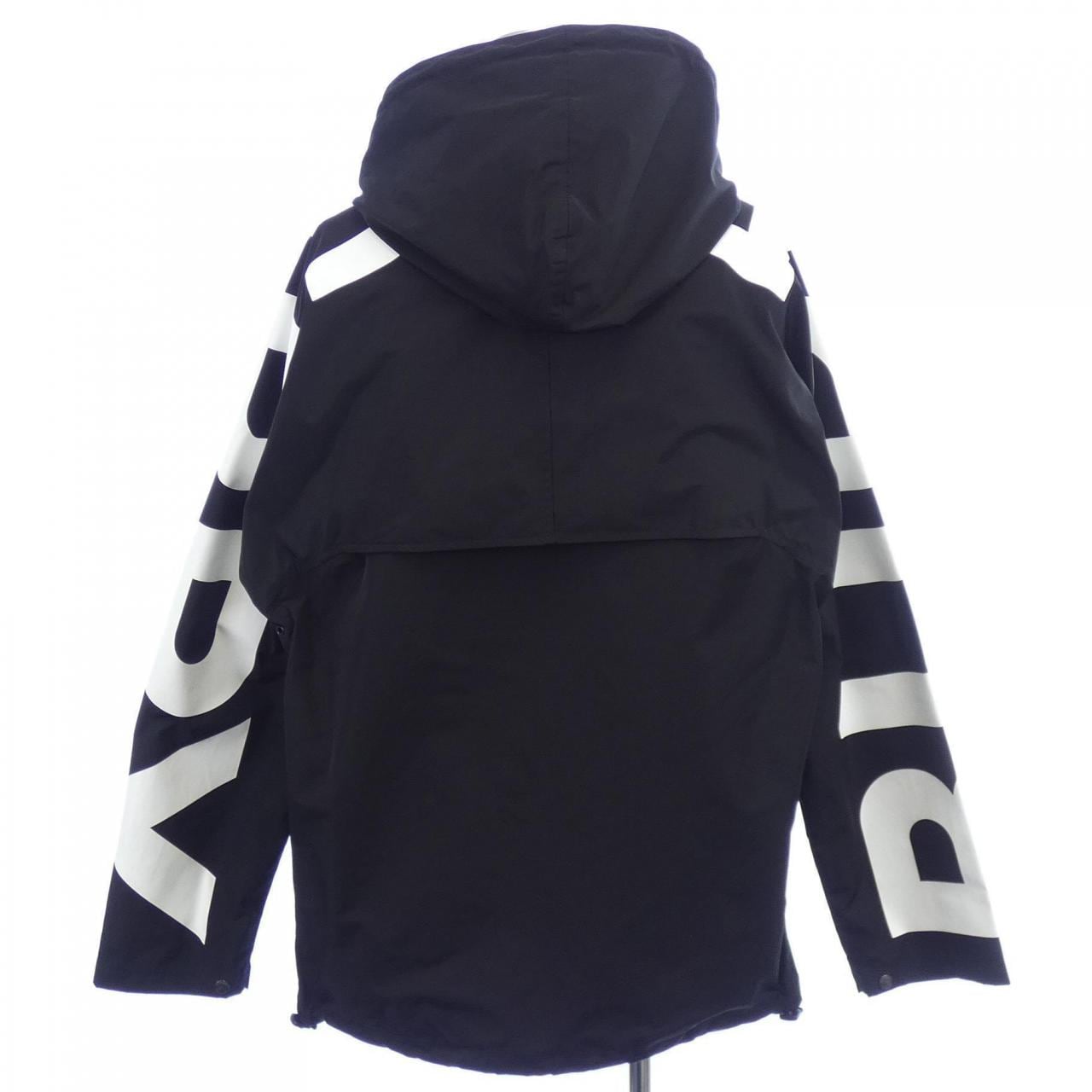 BURBERRY 8029833 夹克