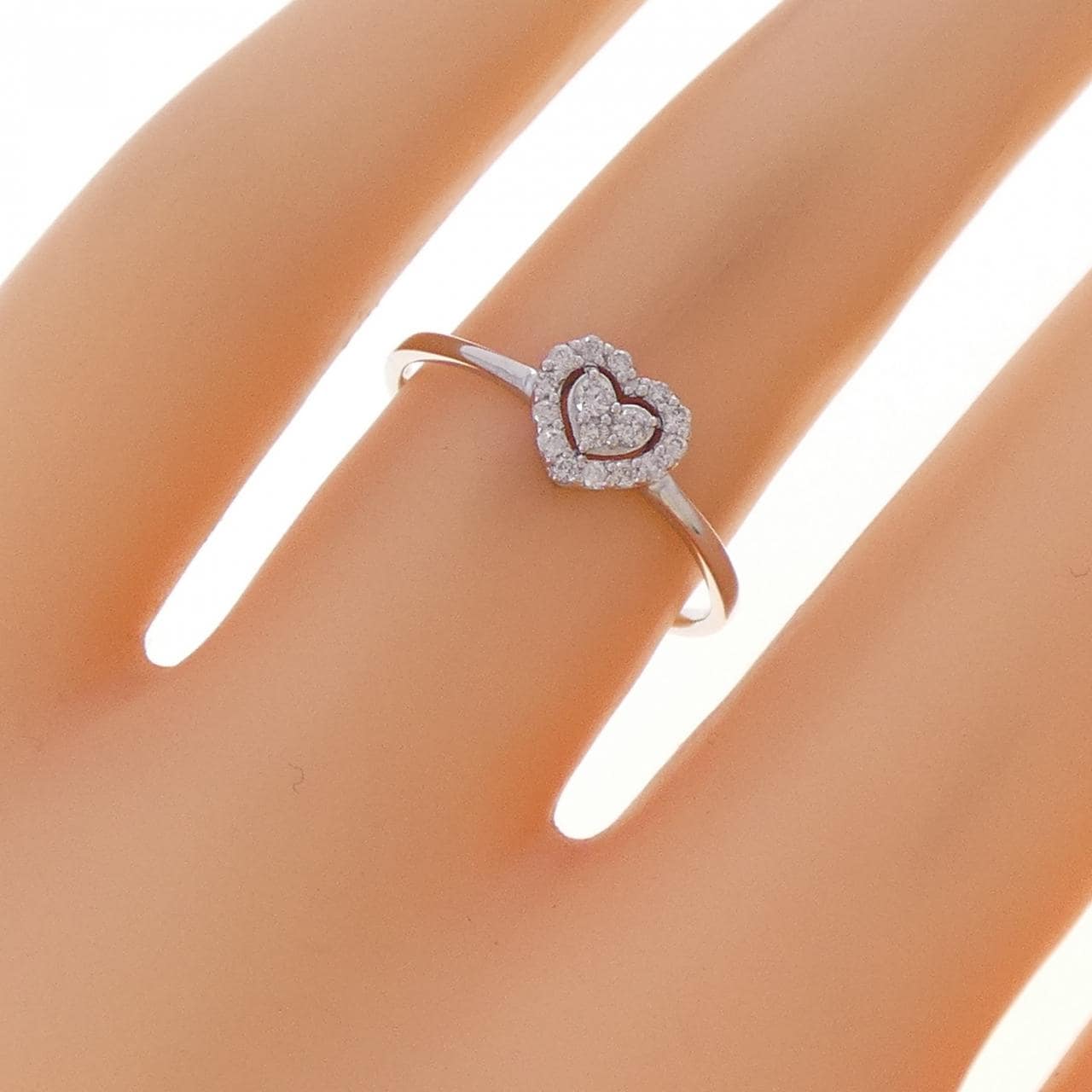 K18WG ハート ダイヤモンド リング 0.10CT