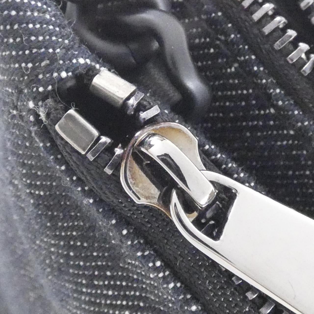 サルヴァトーレフェラガモ 21 0363 バッグ