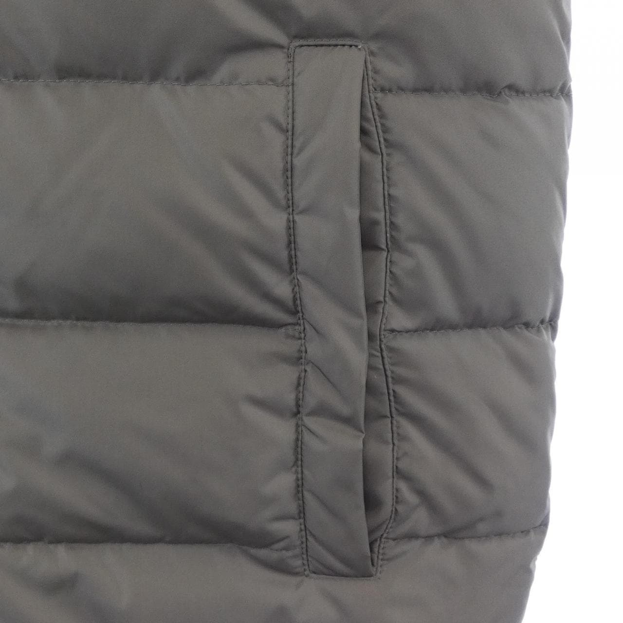 ヘルノ Herno PI0152U ダウンベスト