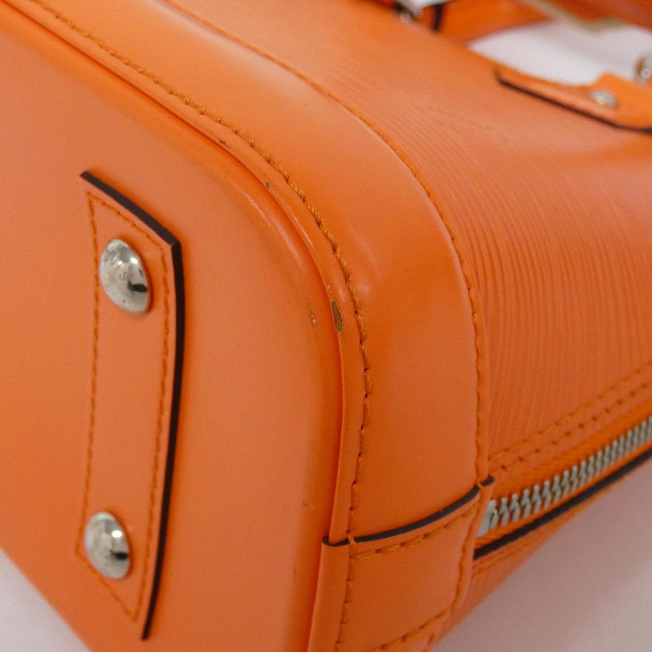 ルイヴィトン エピ アルマBB M57429 バッグ