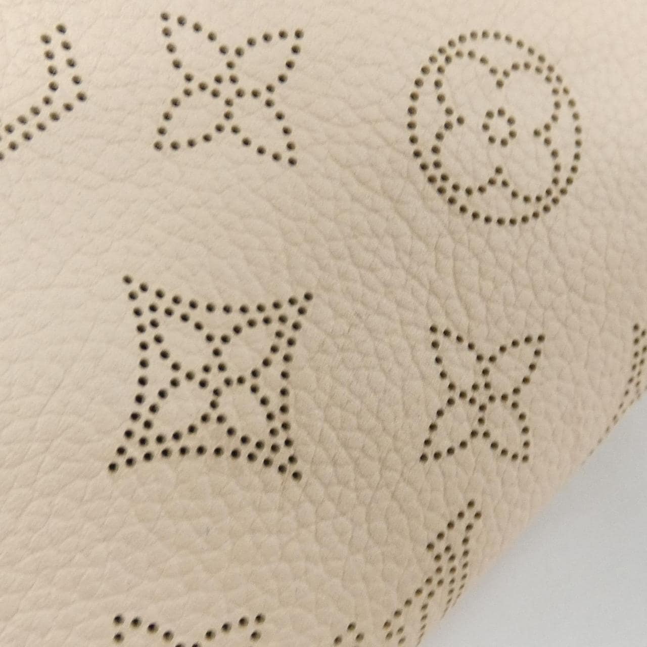 ルイヴィトン マヒナ マヒナ PM M51950 バッグ