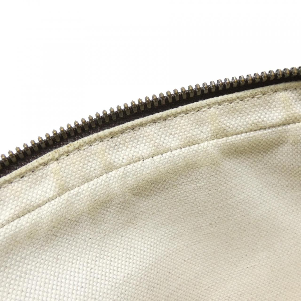 グッチ 547926 96IWT ショルダーバッグ