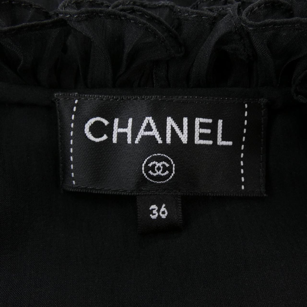 シャネル CHANEL LOOK36 P79852V62717 25A シャツ