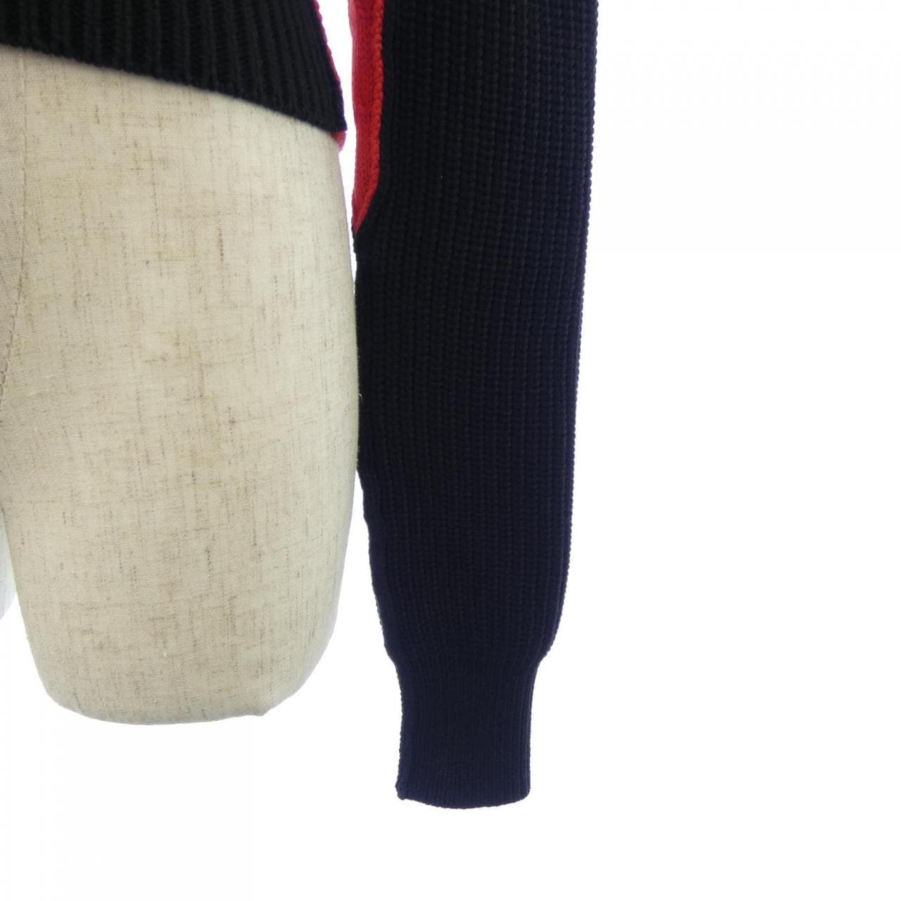 フェラガモ FERRAGAMO ニット