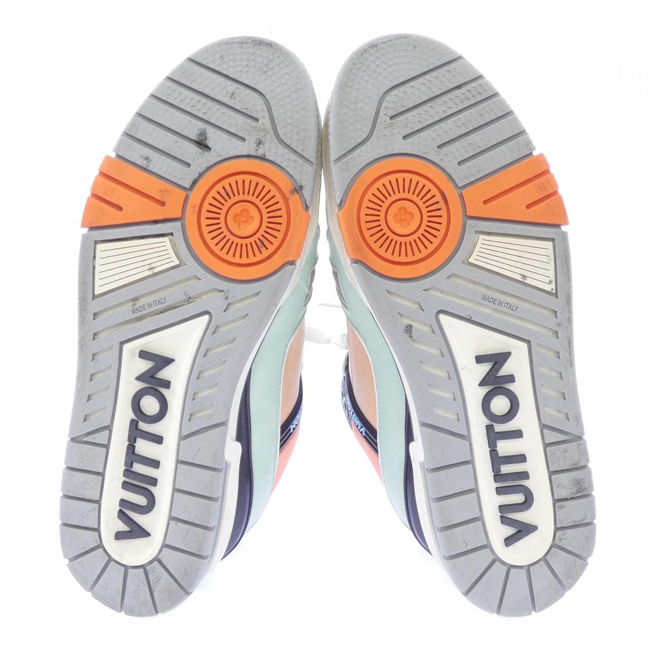 ルイヴィトン LOUIS VUITTON LVトレイナー スニーカー