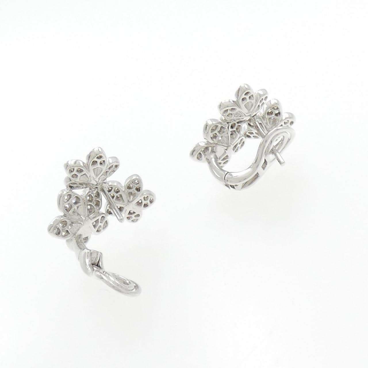 Graff wildflower earrings