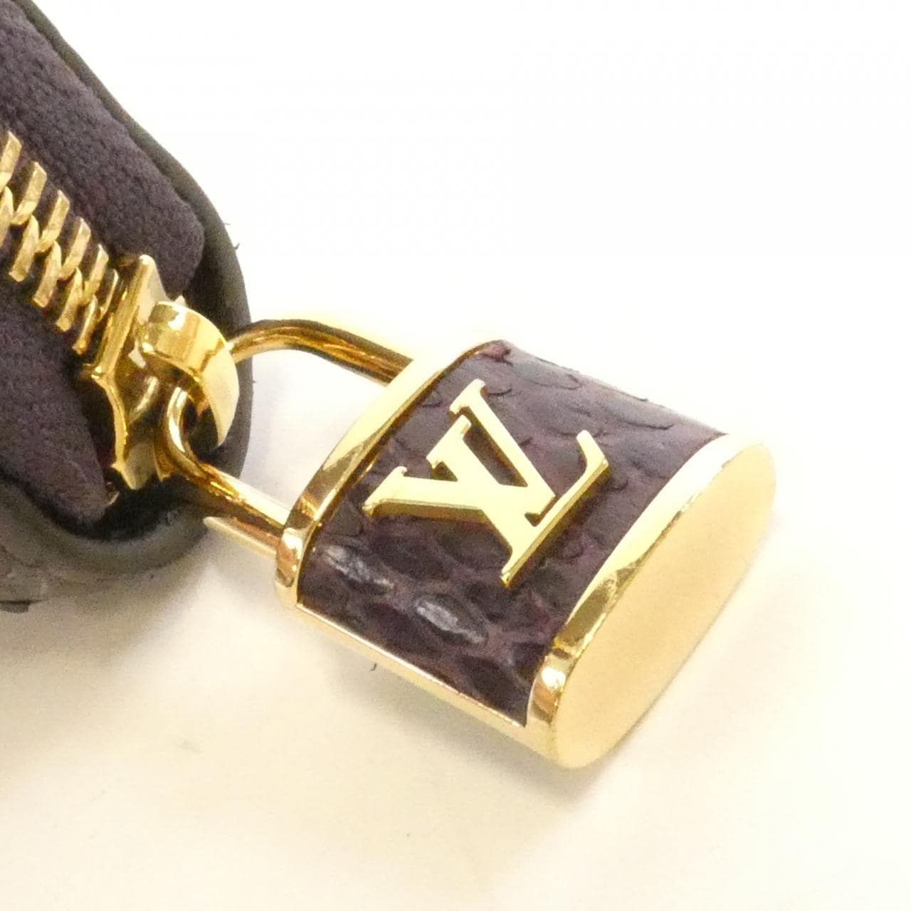 ルイヴィトン エキゾチック レザー ジッピー ウォレット 財布