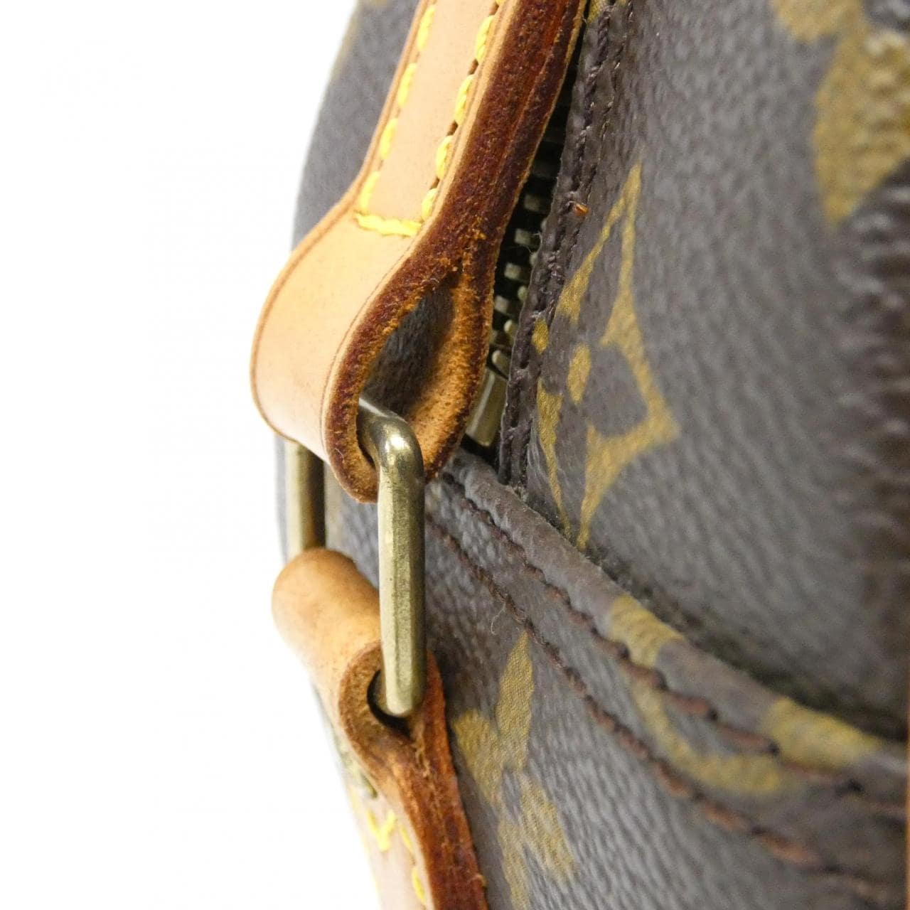 ルイヴィトン モノグラム ブロワ M51221 ショルダーバッグ