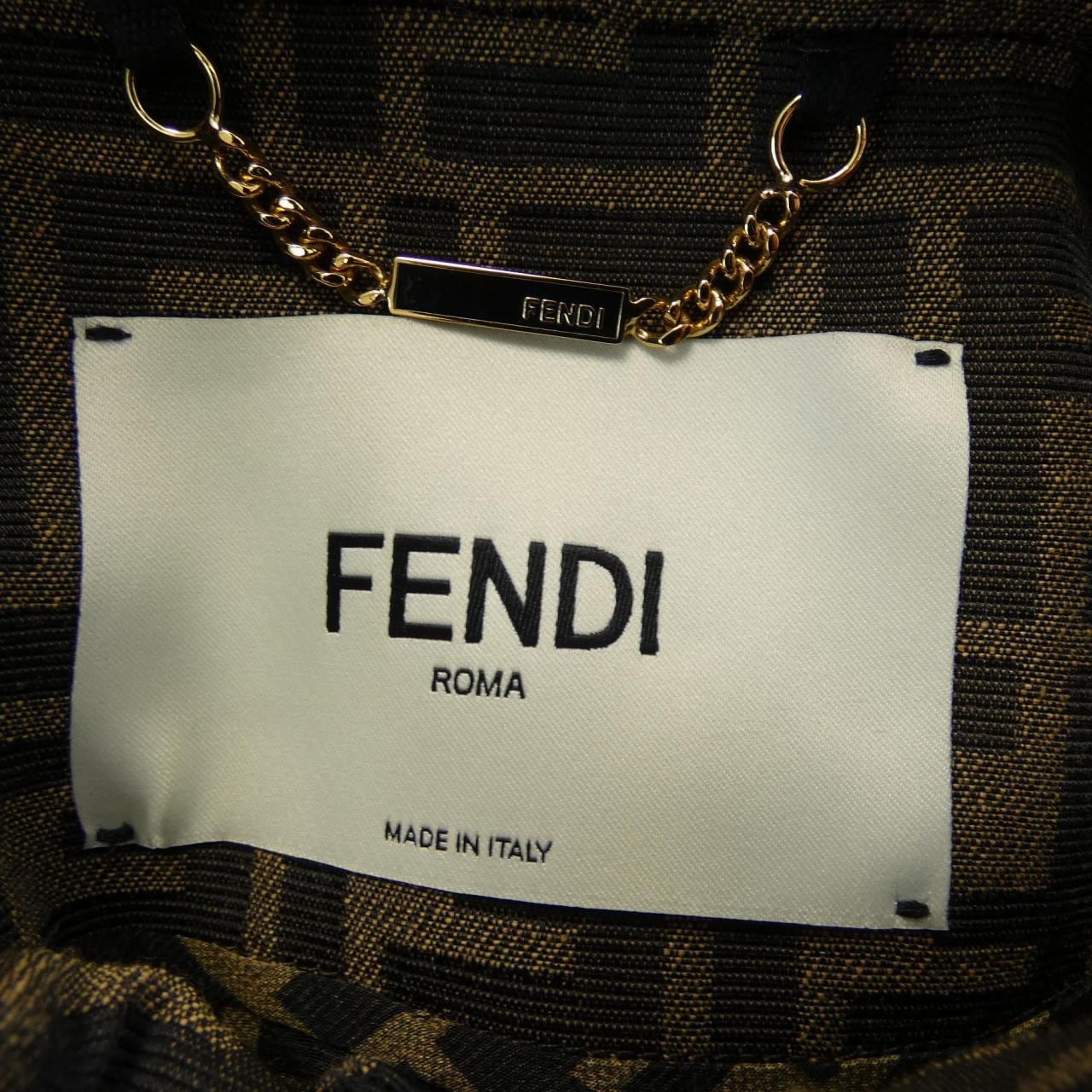 フェンディ FENDI FJ7267 A5W3 ジャケット