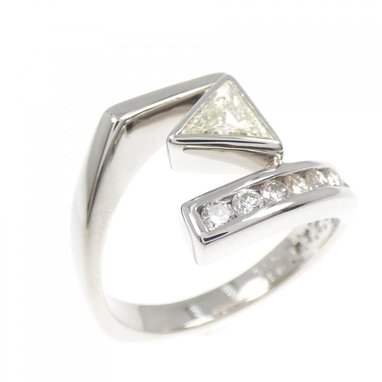 PT900 ダイヤモンド リング 0.38CT