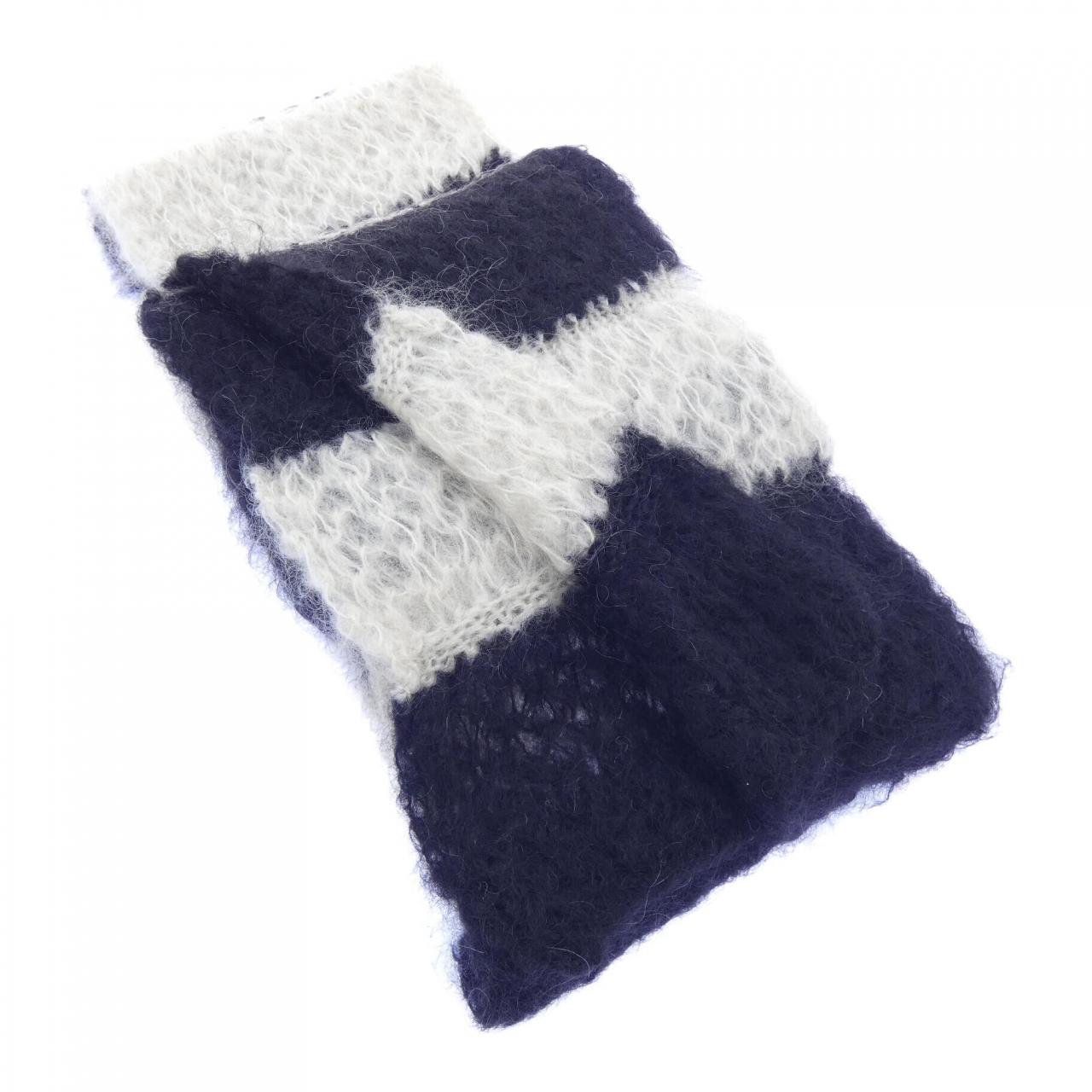 サンローラン SAINT LAURENT MUFFLER