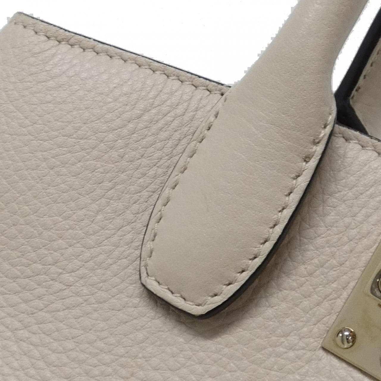 サルヴァトーレフェラガモ 21 H288 バッグ