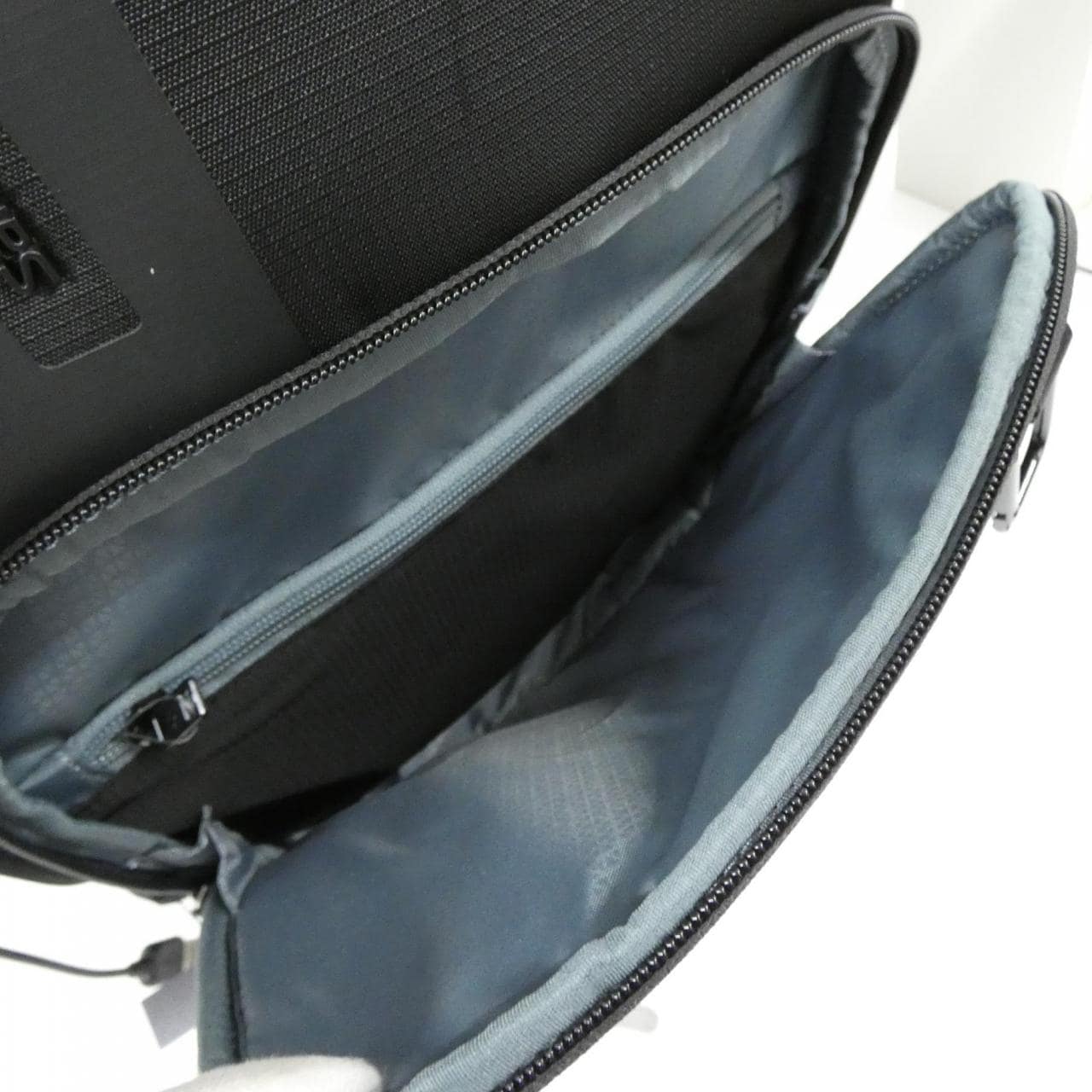 【新品】サムソナイト BIZ2GO 142143 リュックサック
