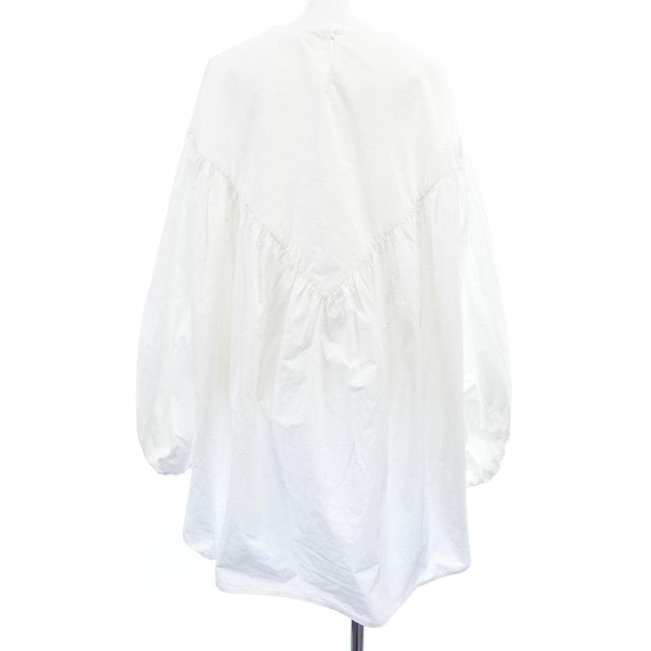 ルフィル LE PHIL トップス