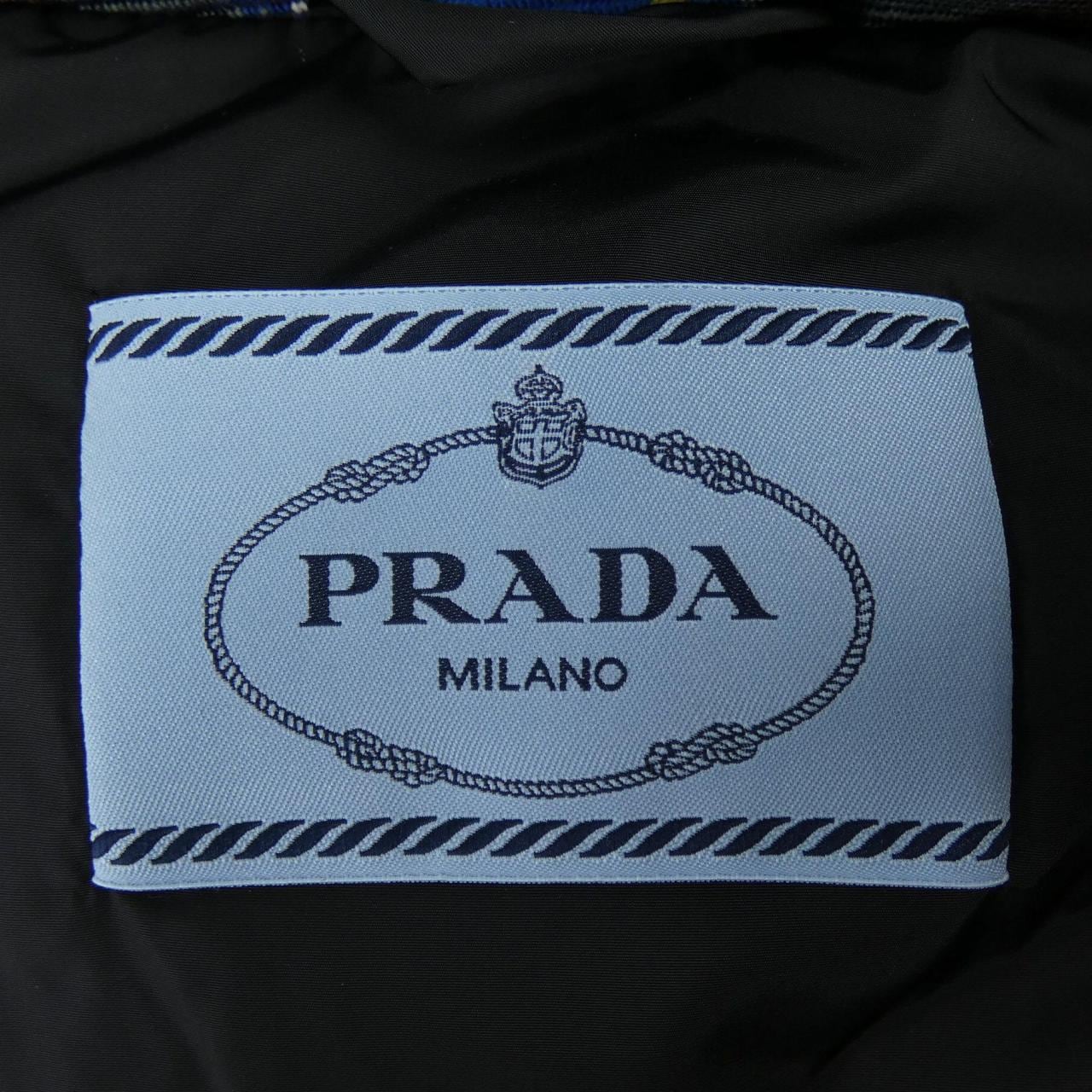 プラダ PRADA トライアングルロゴ 291805 S202 1X30 ダウンジャケット