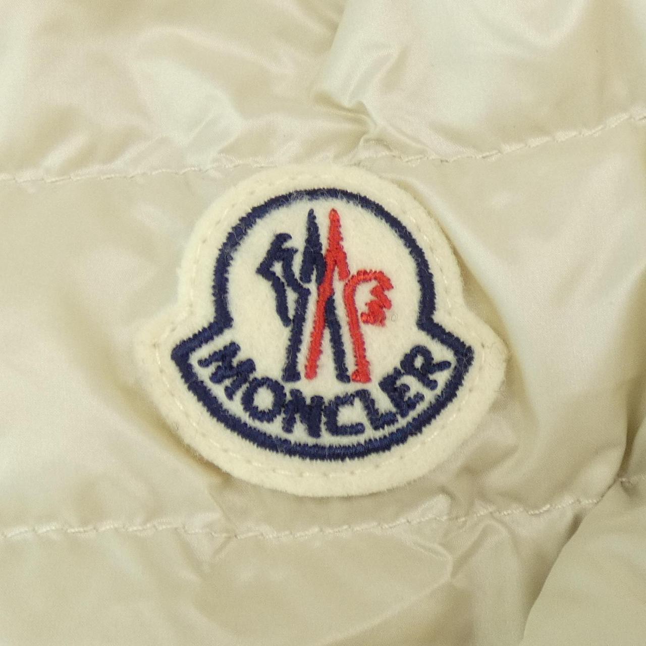 モンクレール MONCLER ダウンジャケット