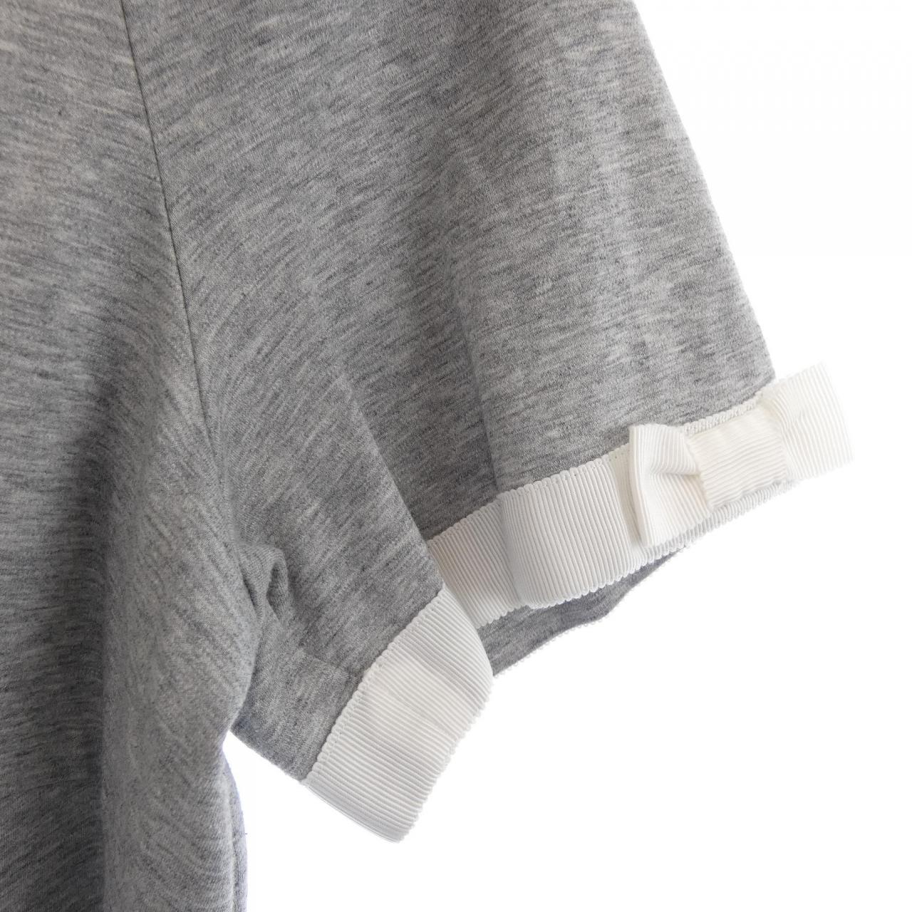 トゥービーシック TO BE CHIC Tシャツ