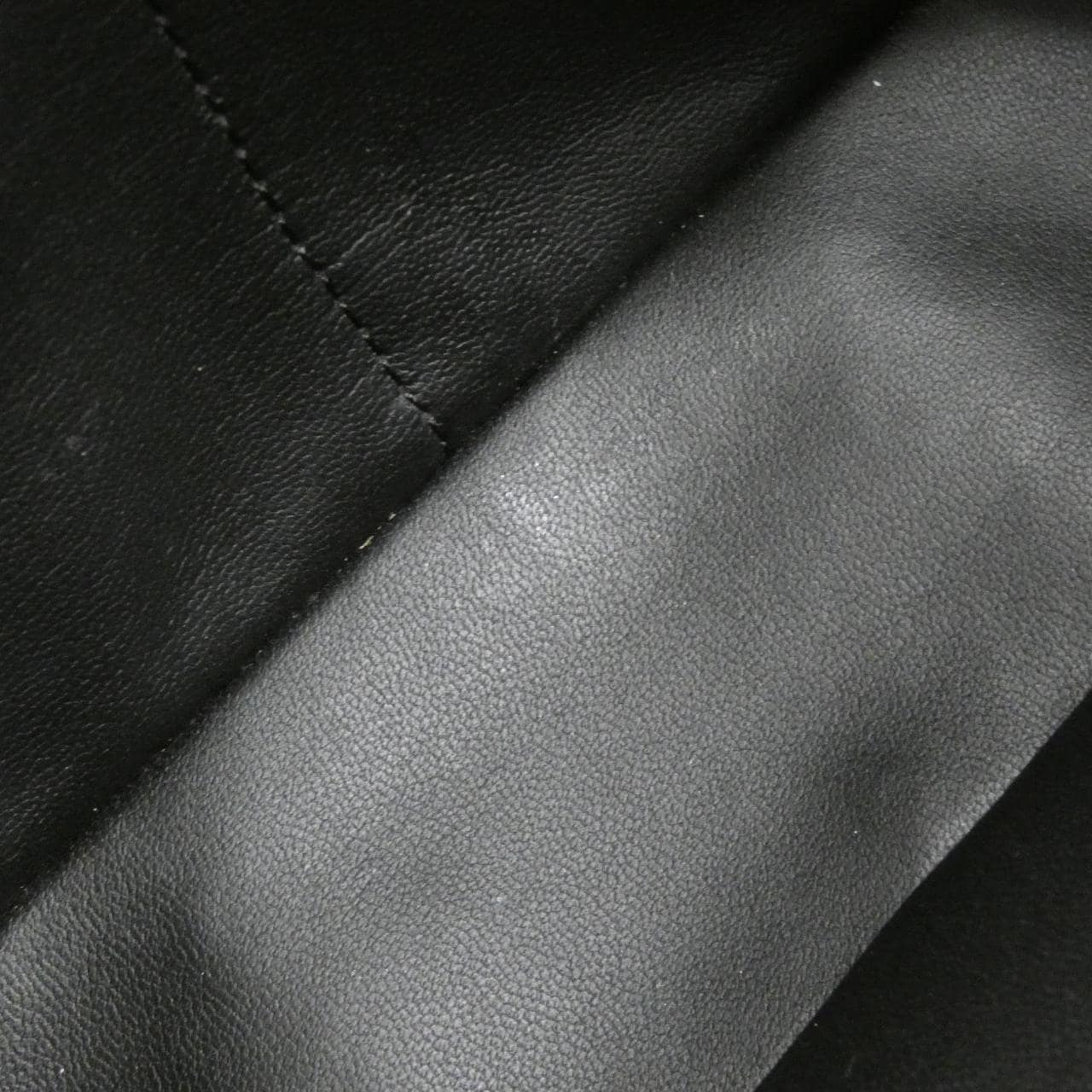 ルイヴィトン ダミエ グラフィット トゥルース トワレ GM N47521 ポーチ