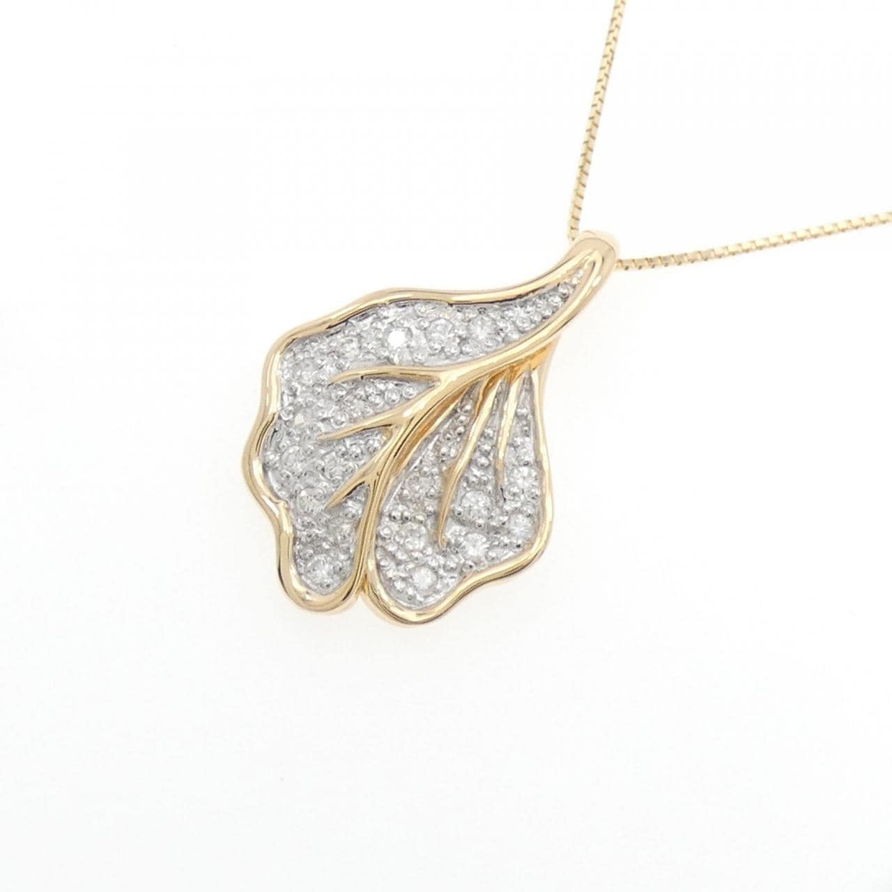 K18YG/K18WG Leaf Diamond Necklace 0.30CT