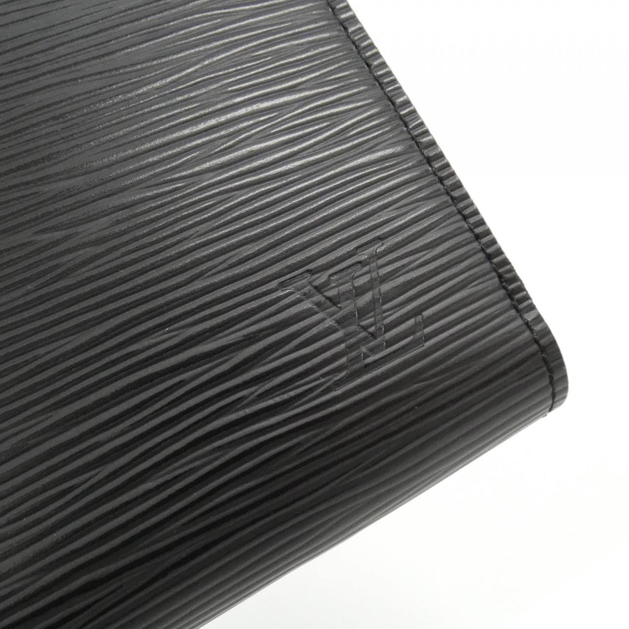 ルイヴィトン エピ ジッピー ウォレット M60072 財布