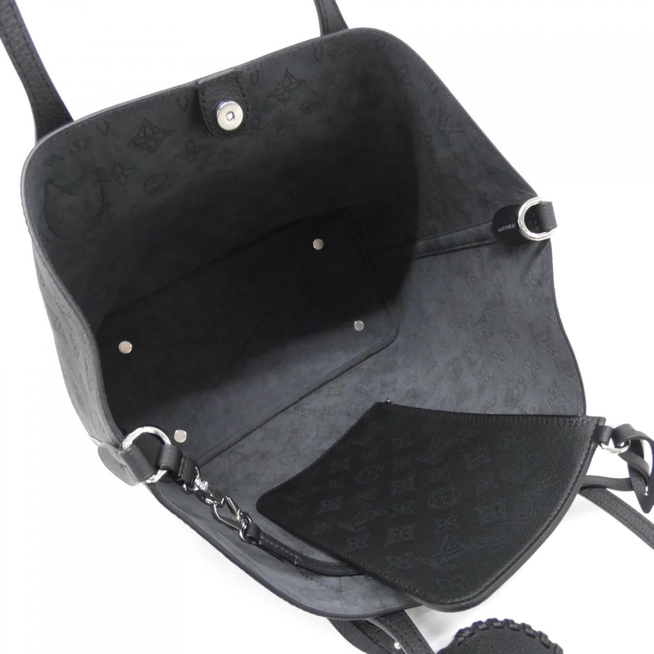 ルイヴィトン マヒナ ブロッサム MM M21851 バッグ