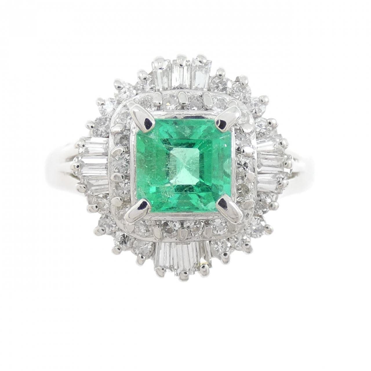 PT900 エメラルド リング 0.64CT