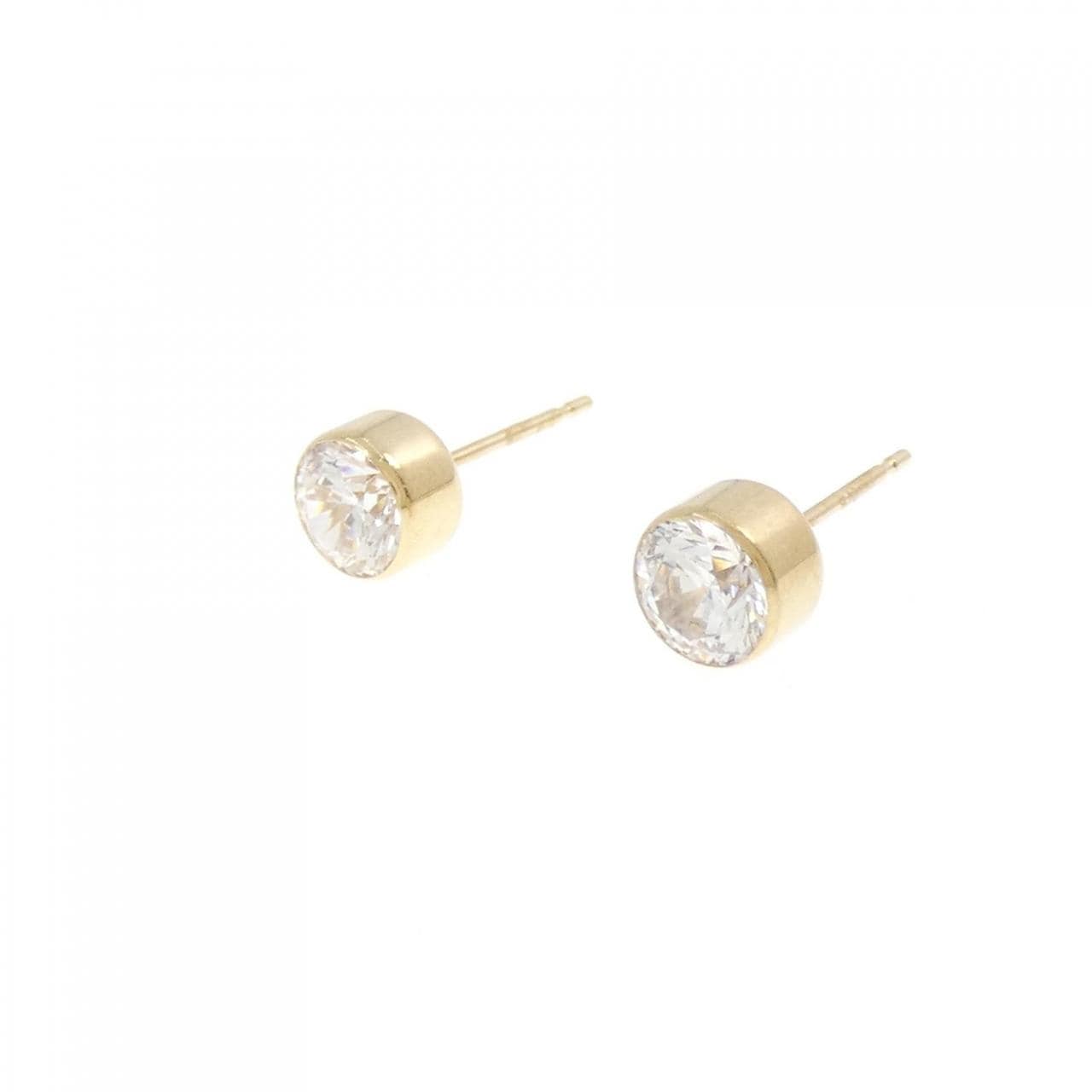 K18YG ソリティア キュービック ピアス