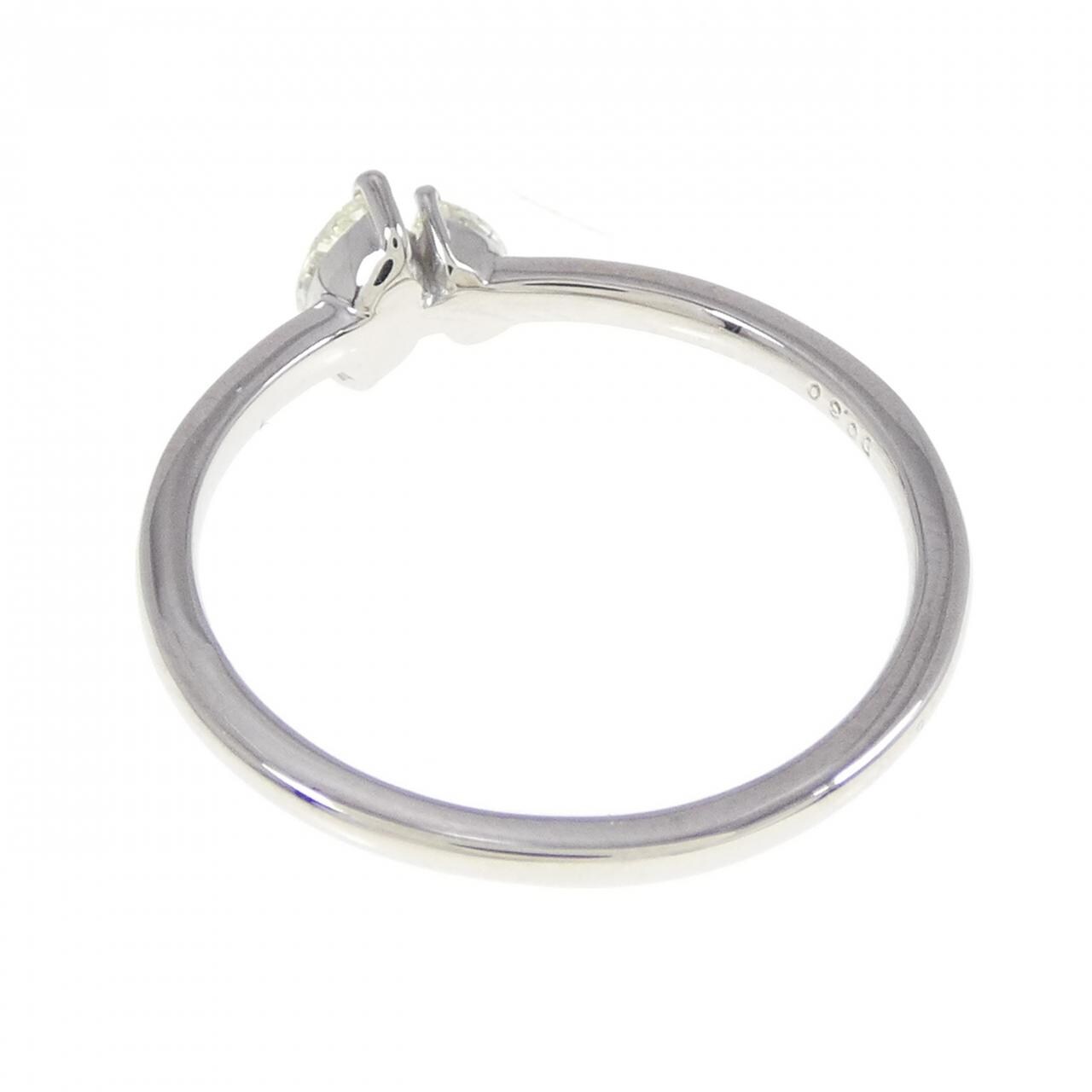 【新品】PT900 ダイヤモンド リング 0.30CT