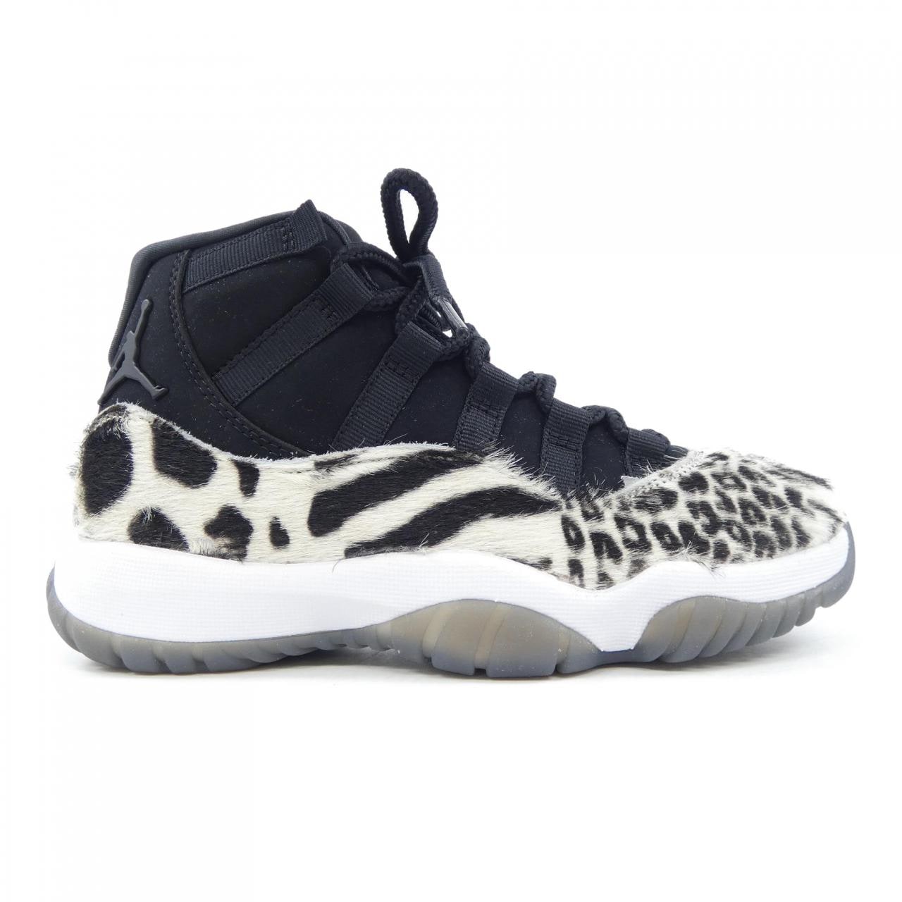 ナイキ ジョーダン NIKE JORDAN AR0715-010 スニーカー