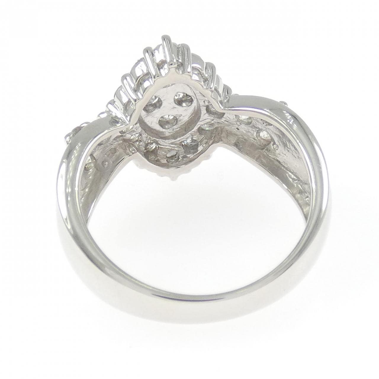 PT900 ダイヤモンド リング 1.00CT