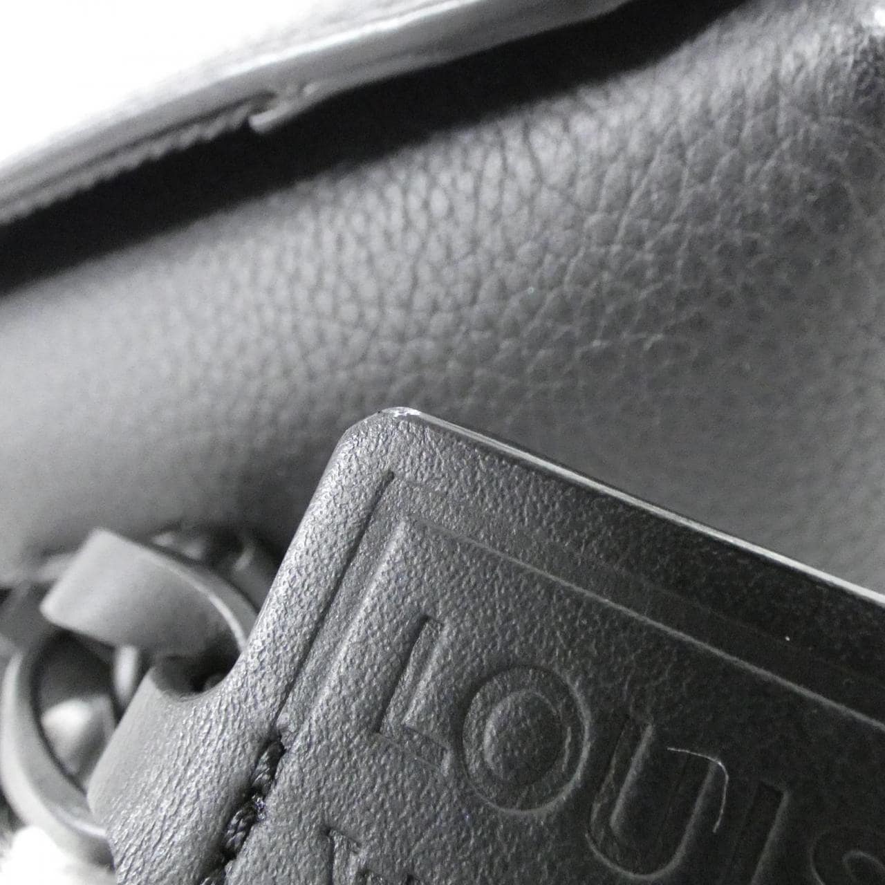 ルイヴィトン LVアエログラム ファストライン ウエアラブル ウォレット M82085 ショルダーバッグ