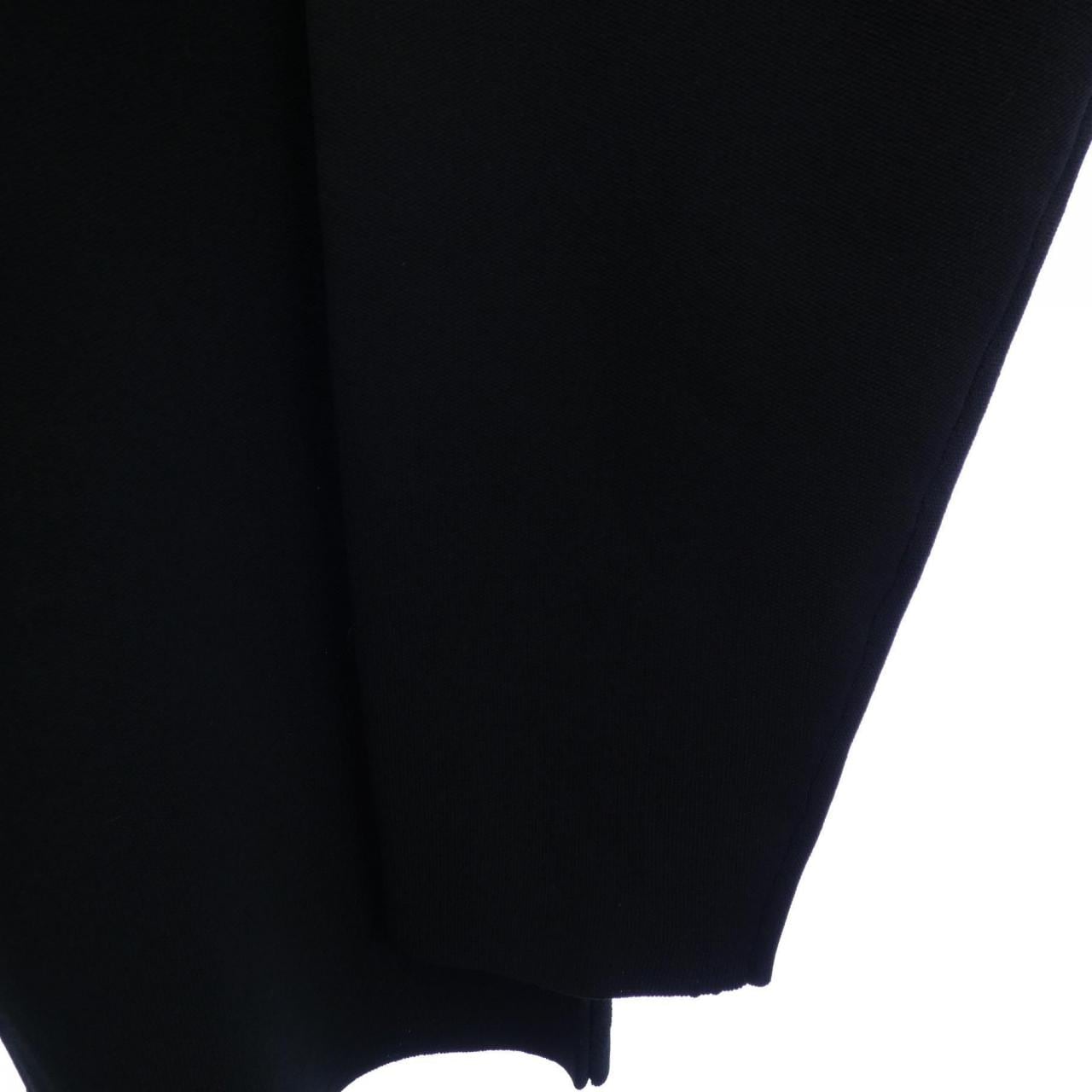 エフシーアールビー F.C.R.B. FCRB-250074 ニット